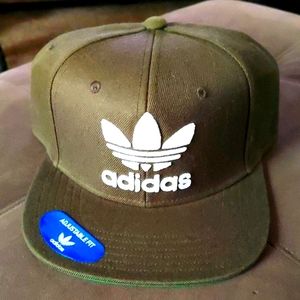 Adidas adjustable fit